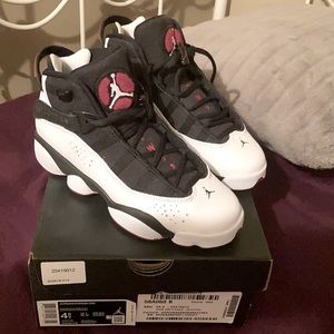 Jordan 6 Rings size 4.5 Boys